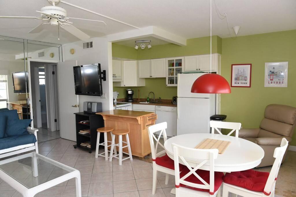 Aloha Apartments On The Intracoastal-Walk To The Beach Pompano Beach Exterior photo